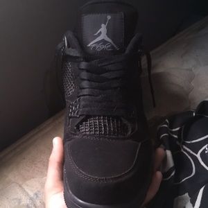 I can do trades I don’t want these anymore I want someone to tack these